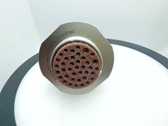 M83723 39-poliger Steckverbinder mit Klemmmutter