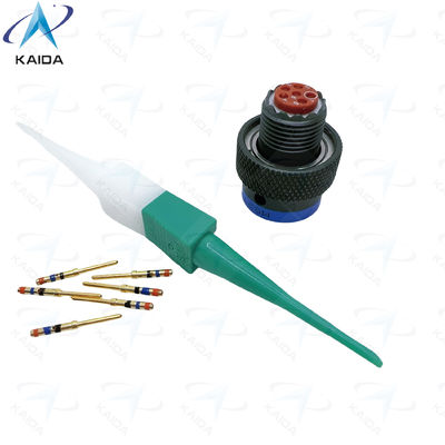 MIL-DTL-38999 Serie II Olivengrüne Kupferlegierung Militärkontaktstecker mit thermoplastischem Isolator MS27484T08B35P