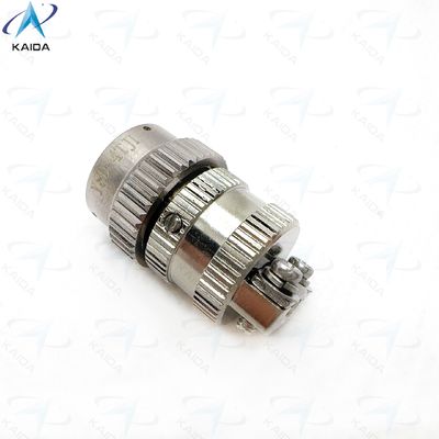 Kreisförmige elektrische Steckdose mit gerade Klemmrückschäle Elektroless Nickel Steckdose Shell.Y8D Serie.Y8D-4TJL