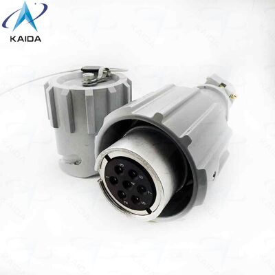 Zylindrische, wasserdichte Bajonettanschlüsse РБН1-7-18Ш4-В für die Außeninstallation. Die Anschlüsse РБН1 bestehen aus zwei Teilen: Stecker und Steckdose. Stecker und Steckdose können entweder auf dem Fahrwerk oder auf dem Kabel montiert werden.